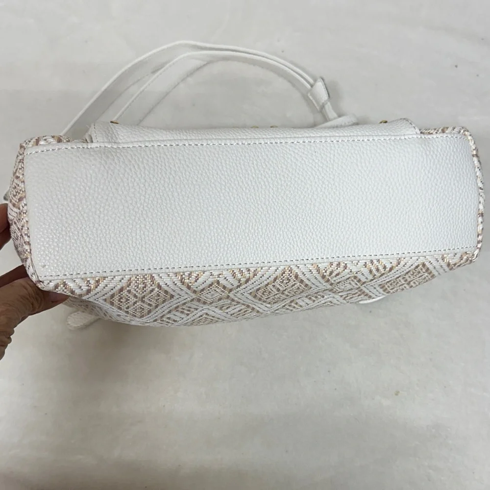 Stone Mountain Accessories elegant crossbody